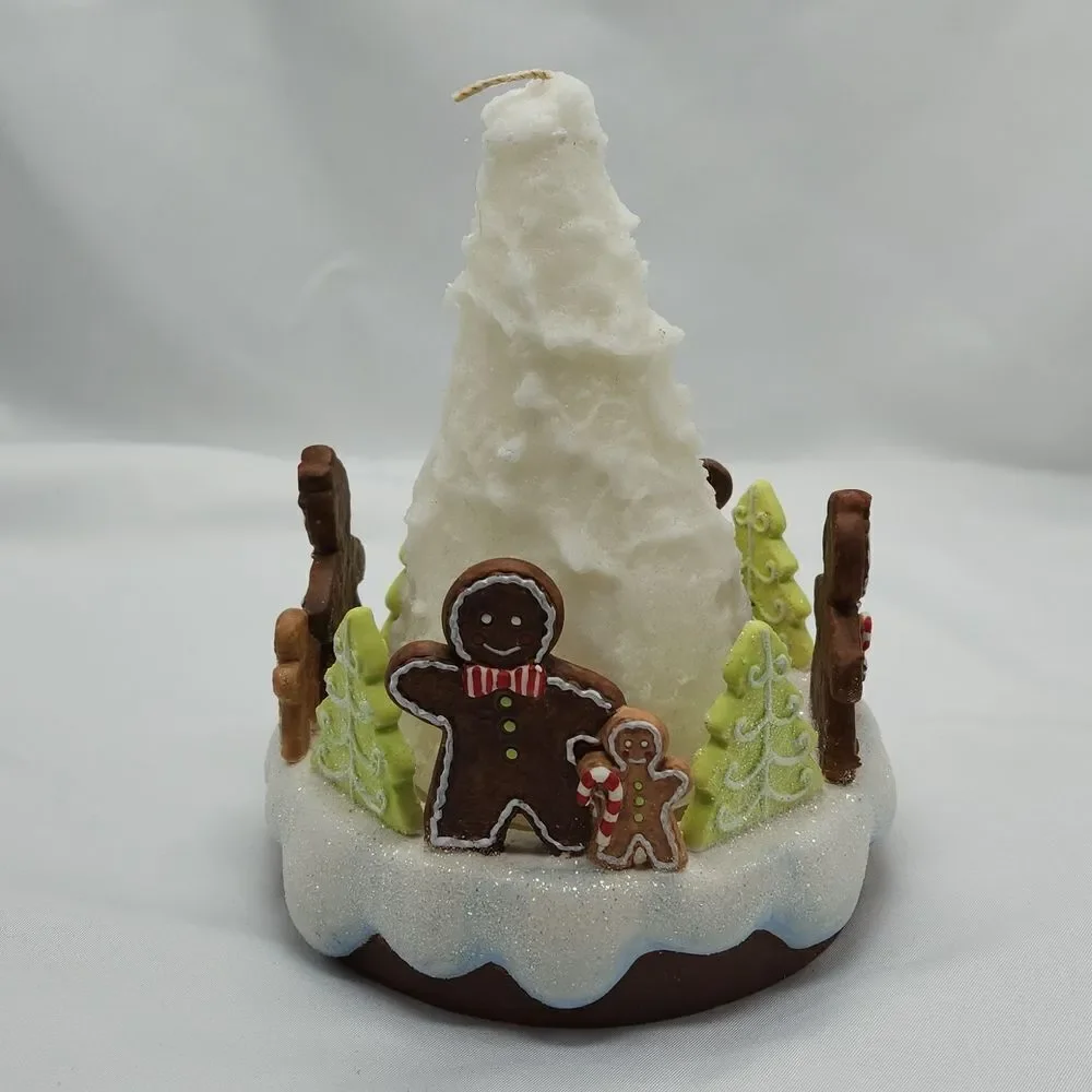⛱️NIB RETIRED PartyLite Peppermint Delight Pillar Candle Holder & Candle